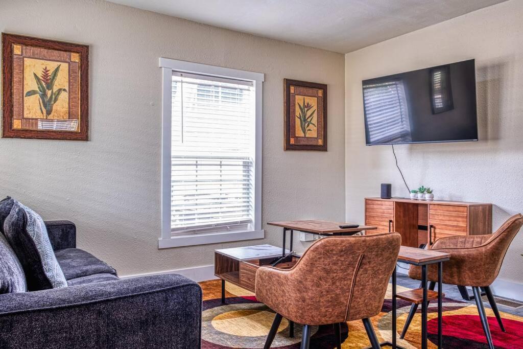 4Br Victorian Walk To Uc Davis & Shriner Med Cen Villa Sacramento Buitenkant foto