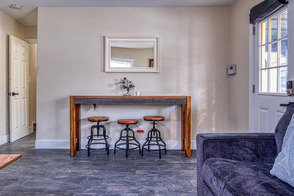 4Br Victorian Walk To Uc Davis & Shriner Med Cen Villa Sacramento Buitenkant foto