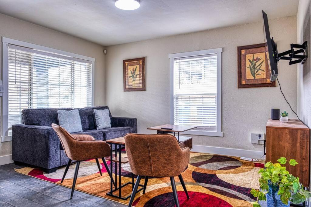 4Br Victorian Walk To Uc Davis & Shriner Med Cen Villa Sacramento Buitenkant foto